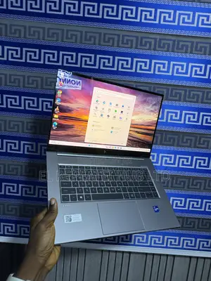 Laptop HP ZBook Studio G8 32GB Intel Core i7 SSD 512GB