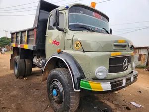 Benz 1513 Tipper
