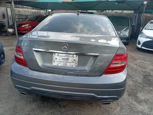 Mercedes-Benz C300 2012 Gray