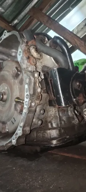 Toyota Rav4 Gearbox 10pin 4by4 4plug 2008 Model