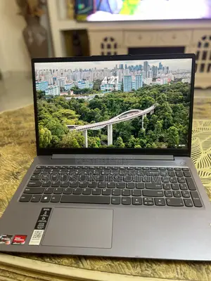 Laptop Lenovo Ideapad 3 16GB AMD Ryzen 7 SSD 512GB