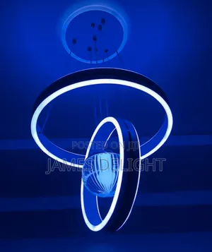 Dropping Chandelier Light