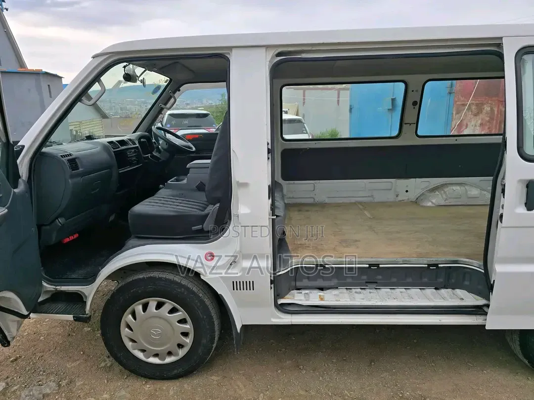 New Mazda Bongo 2016 White