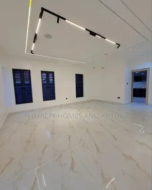 4bdrm Duplex in Berger for sale