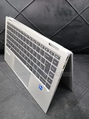 Laptop HP EliteBook 1040 G8 32GB Intel Core i7 SSD 512GB