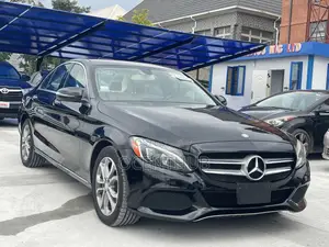 Mercedes-Benz C300 Base 4Matic Sedan AWD (2.0L 4cyl 7A) 2016 Black