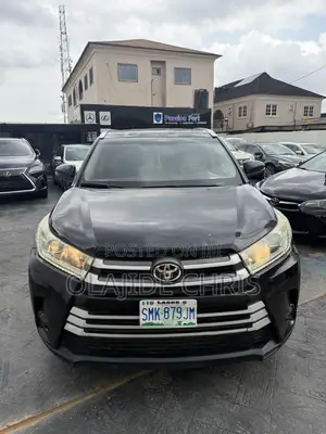 Toyota Highlander Limited 4dr SUV AWD (3.5L 6cyl 6A) 2015 Black