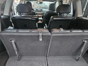Toyota Highlander Limited 2012 Gray