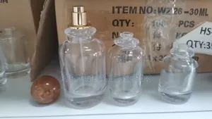 12 Pieces of Empty Perfume Bottles 100ml, Pre-Order