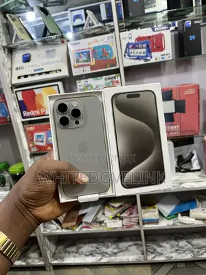 Apple iPhone 15 Pro 128 GB Silver