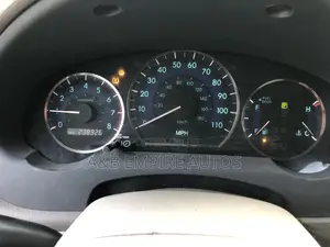 Toyota Sienna 2009 Gold