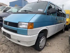 Volkswagen Transporter 2005 Green