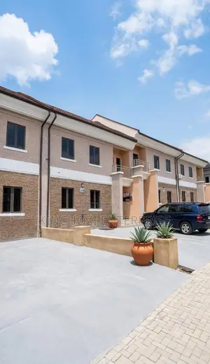 3bdrm Duplex in Rockvale Manors, Zone B for rent
