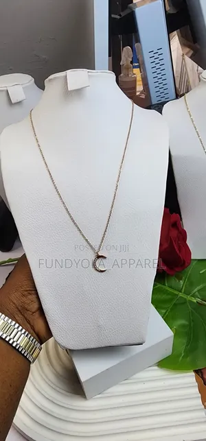 Cresent Moon Necklace