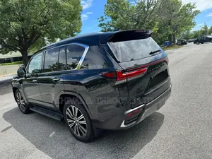 New Lexus LX 2025 Black