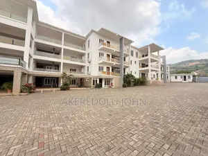 7bdrm Penthouse in Katampe Extension for rent