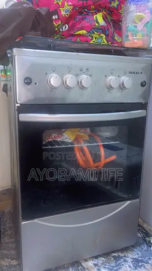 Maxi 3 Burner Gas Cooker + 1 Electric Hot Plate With Oven