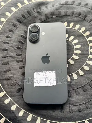 New Apple iPhone 16 128 GB Black