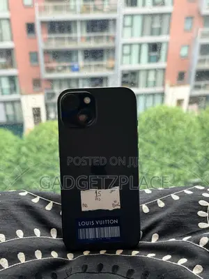 New Apple iPhone 15 128 GB Black