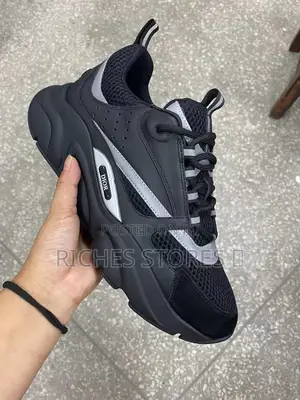 Dior B22 SNKRS
