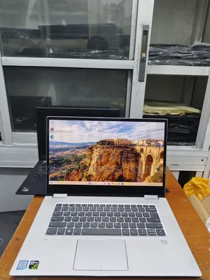 Laptop Lenovo 8GB Intel Core i7 SSD 256GB