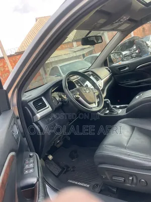 Toyota Highlander Limited V6 4x2 (3.5L 6cyl 6A) 2016 Silver