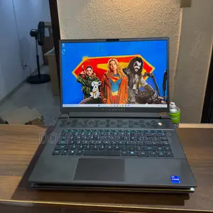 Laptop Alienware M16 R1 32GB Intel Core i7 SSD 1T