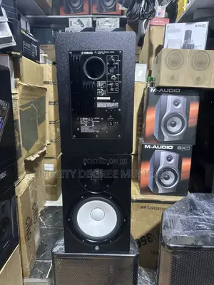 Yamaha Hs8 Studio Monitor