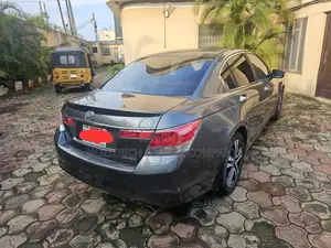 Honda Accord 2011 Gray