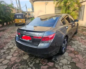 Honda Accord Sedan EX-L 2011 Gray
