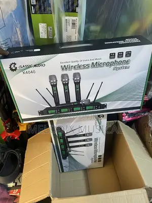 Classic Audio X4040 (4in1) Professional Wireless Microphone