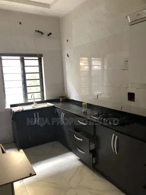 3bdrm Townhouse / Terrace in Sunview Estate, Sangotedo for rent