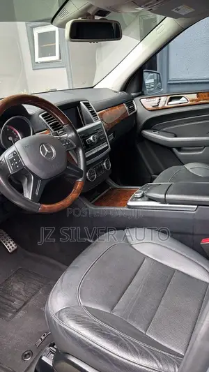 Mercedes-Benz M Class ML400 4MATIC 4dr SUV AWD (3.0L 6cyl Turbo 7A)