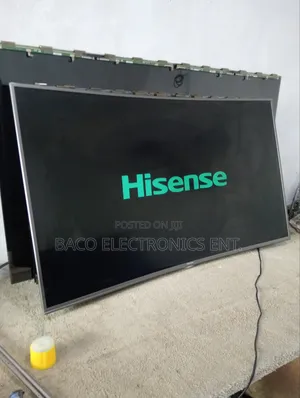 * 55 Inches Hissens Tv Full Smart Screen Fault