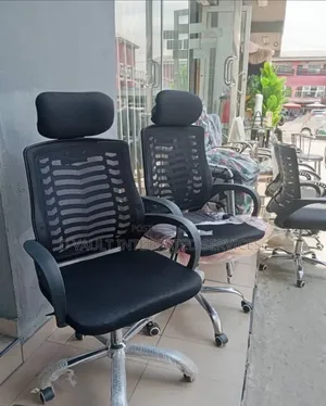 Office Chair / Moder Swivel Chair.