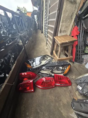 Front and Back Head Light Touareg 2013