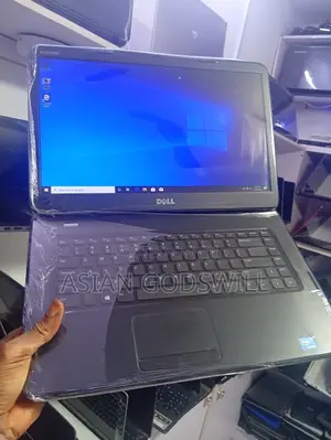 New Laptop Dell Inspiron 3542 4GB Intel Core i3 HDD 320GB