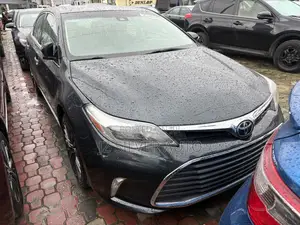 Toyota Avalon Touring Sedan FWD (3.5 6cyl 6A) 2017 Green