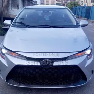Toyota Corolla 2020 Silver
