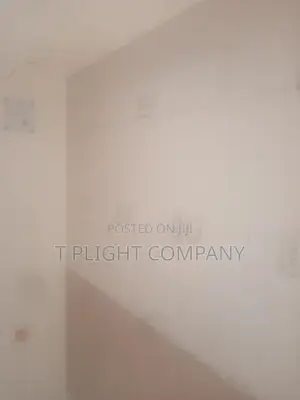 Gypsum Board Pop Installer