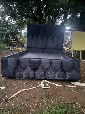 Cool Padded Bedframe