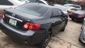 Toyota Corolla 2009 Burgundy