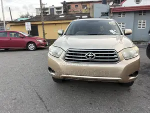 Toyota Highlander 2008 Gold