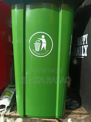 240 Plastic Wheelie Trash Waste Bin