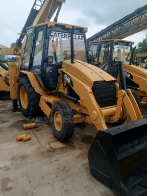 Cat Backhoe for Lease/ Daily Rent