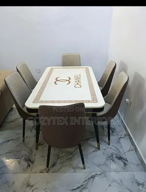 Channel Dinning Set