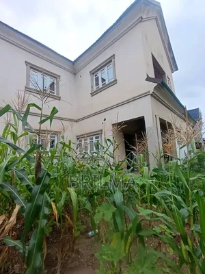 4bdrm Duplex in Sabon Lugbe for sale