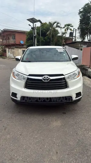 Toyota Highlander 2015 White