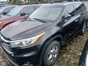 Toyota Highlander 2015 Black