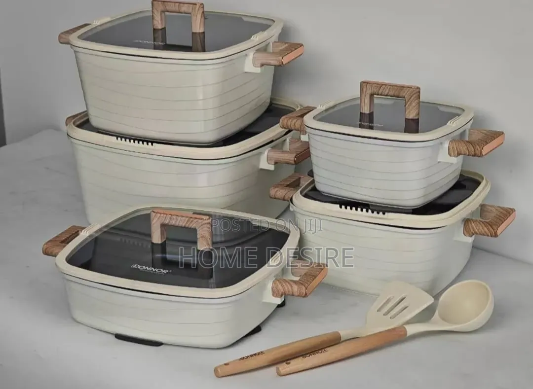 Non Stick Pot